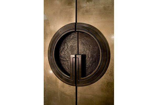 Bronze door handle by Tristan Auer for a residence in La Muette, Paris.