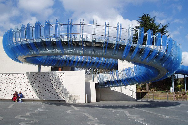 Glass bridge, Coventry. Image by LUSAS.