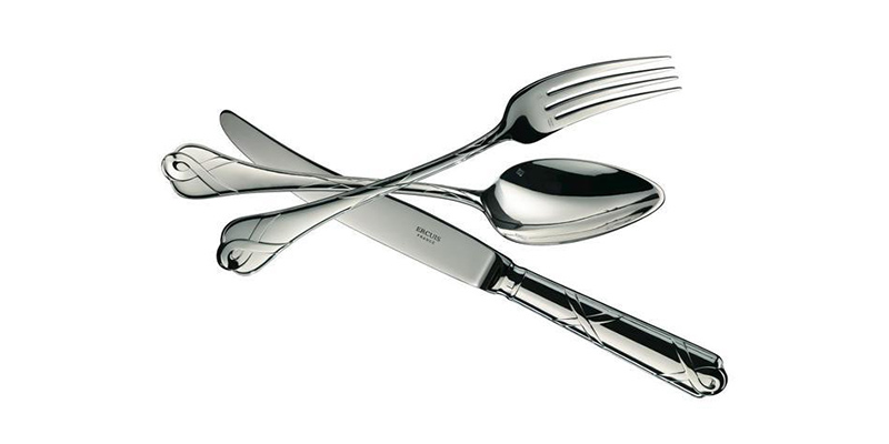 The Paris cutlery designed by Alberto Pinto for the Parisian silversmiths Ercuis.