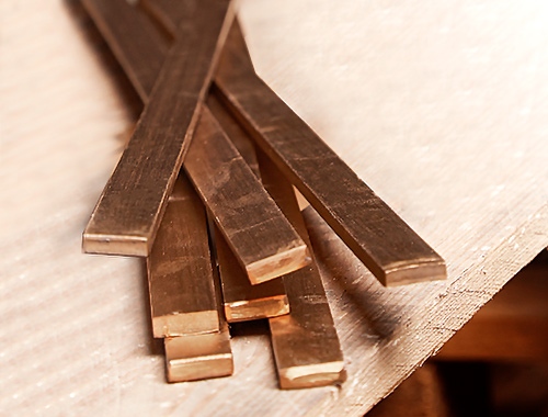 2800 mm long profile for joinery inlay in Double Stone Steel PVD coloured stainless steel, Brass Brush. 2800 mm long profile for joinery inlay in Double Stone Steel PVD coloured stainless steel, Brass Brush.