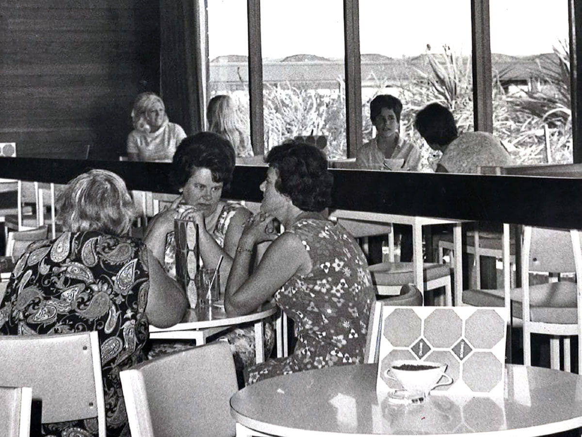 Customers enjoying some respite overlooking the roof garden at Southland Shopping Centre in 1969 / photograph from the Herald Sun
