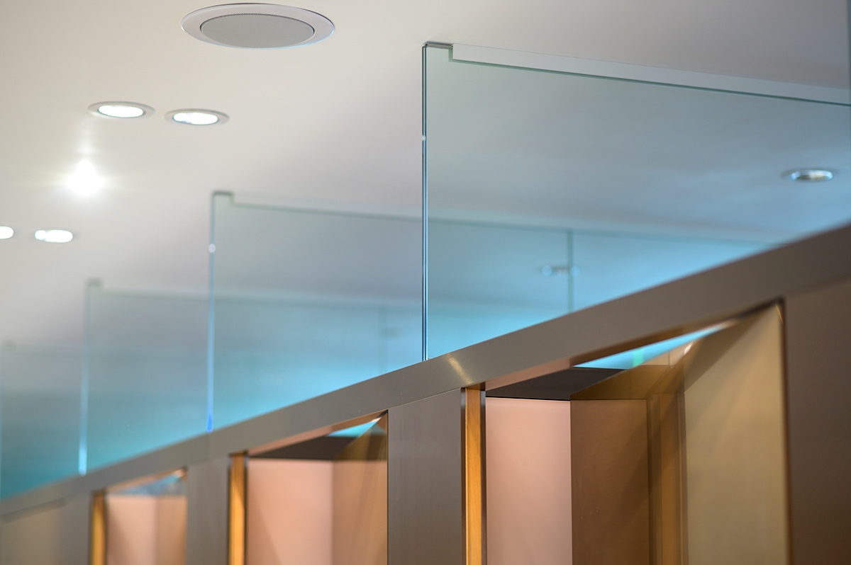 Client: Network Rail Architects: Landolt + Brown Fitout: Maxwood Washrooms PVD coloured stainless steel by Double Stone Steel Architectural metalwork by John Desmond Ltd