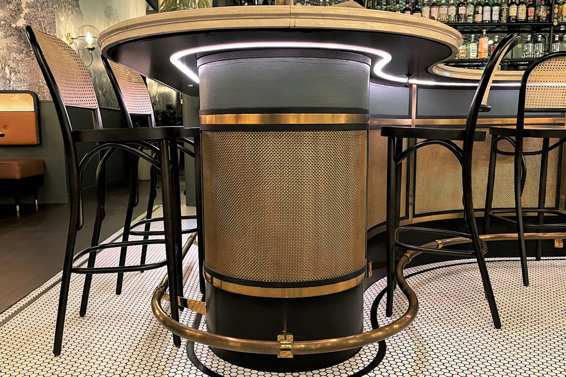 Grilles, panels and inserts for furniture and joinery work