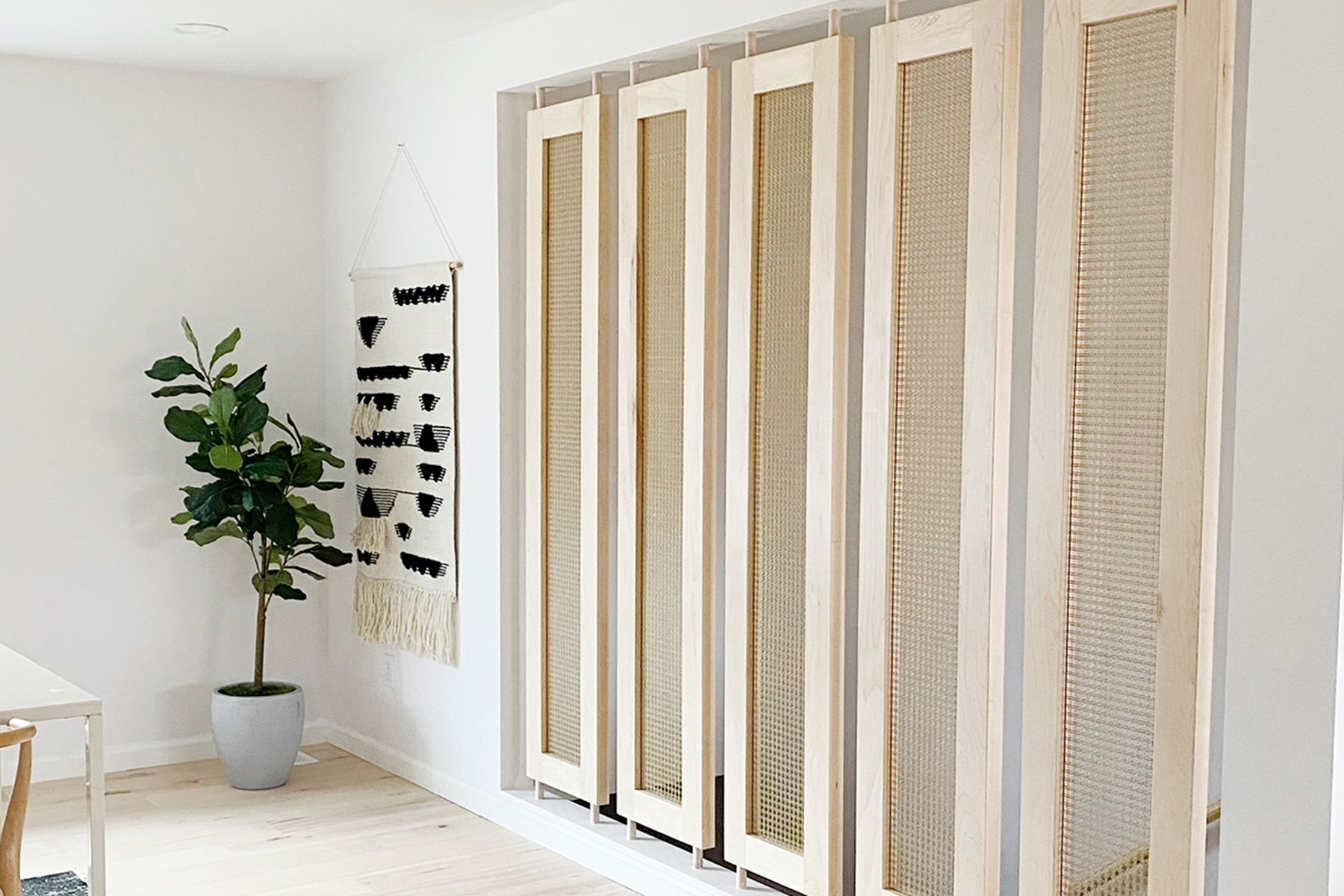 Partitioning and space-dividers